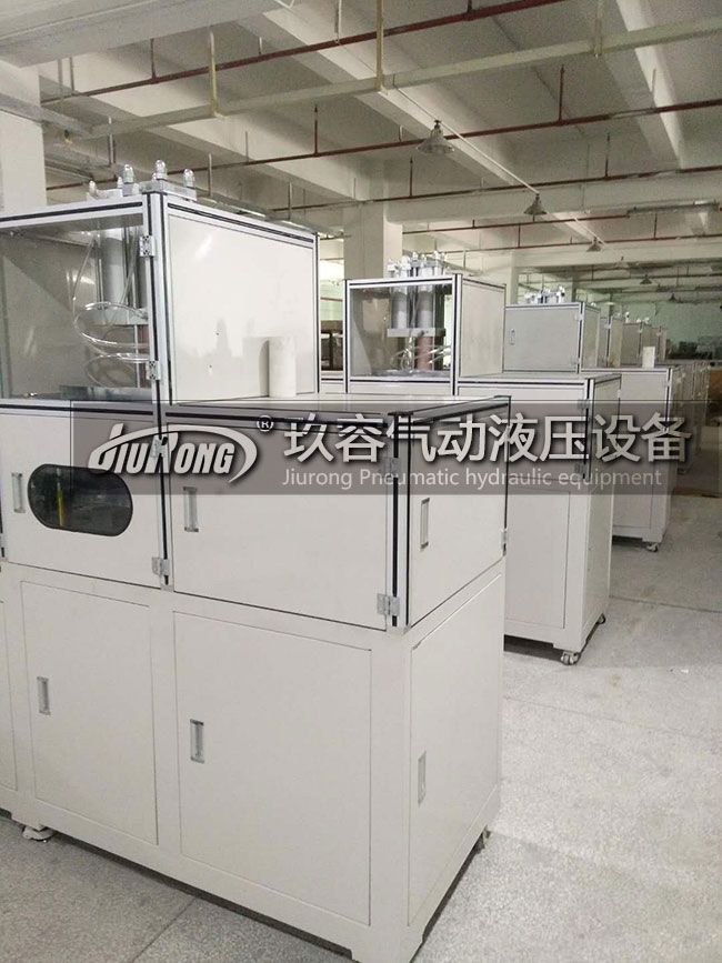 客戶的鋰電池極耳成型機，自動入殼機產(chǎn)品圖1